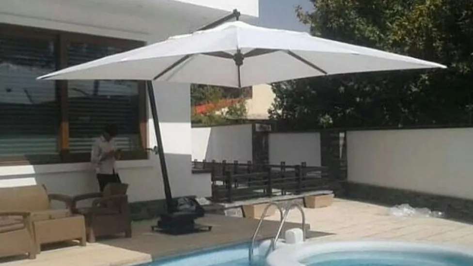 چتر و آلاچیق سایبان سرا